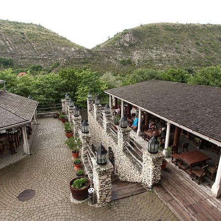 Vila Etnica Trebujeni 外观 照片